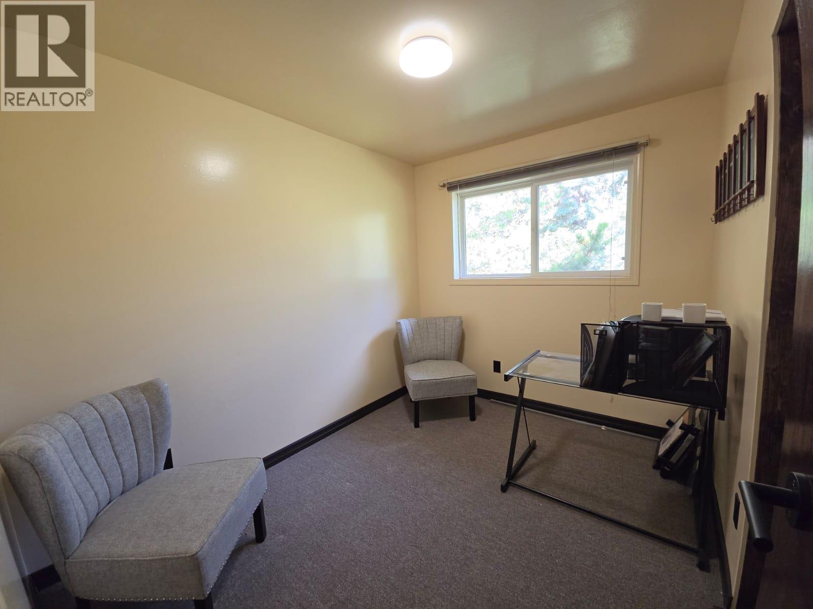 6082 Centennial Road W - Image 27