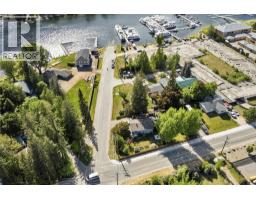 606 Riverside Avenue, Sicamous, BC V0E2V0 Photo 37