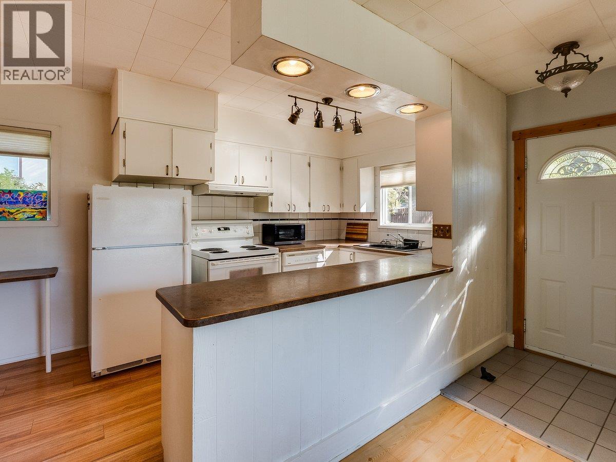 904 5th Street - Image 16