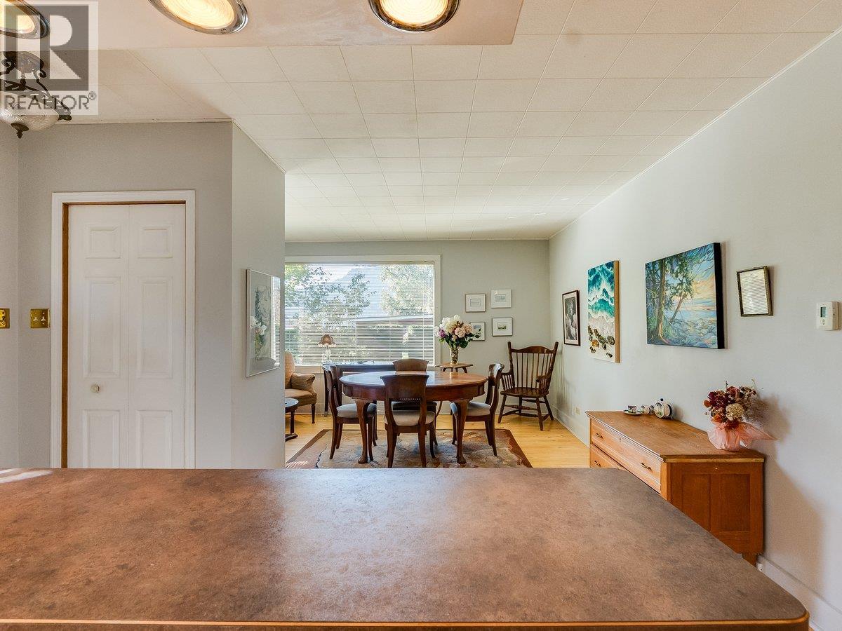 904 5th Street - Image 11