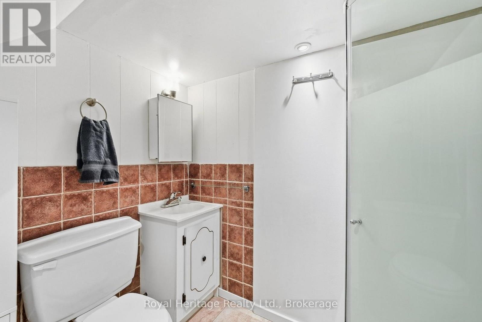 #13 162 CROMWELL STREET - Image 16