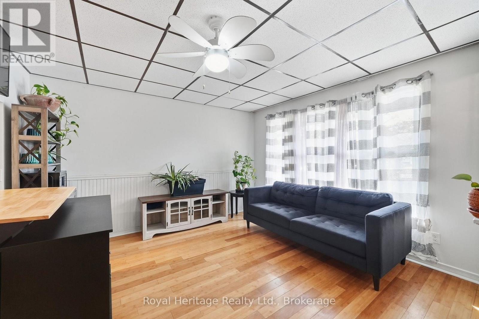 #13 162 CROMWELL STREET - Image 9