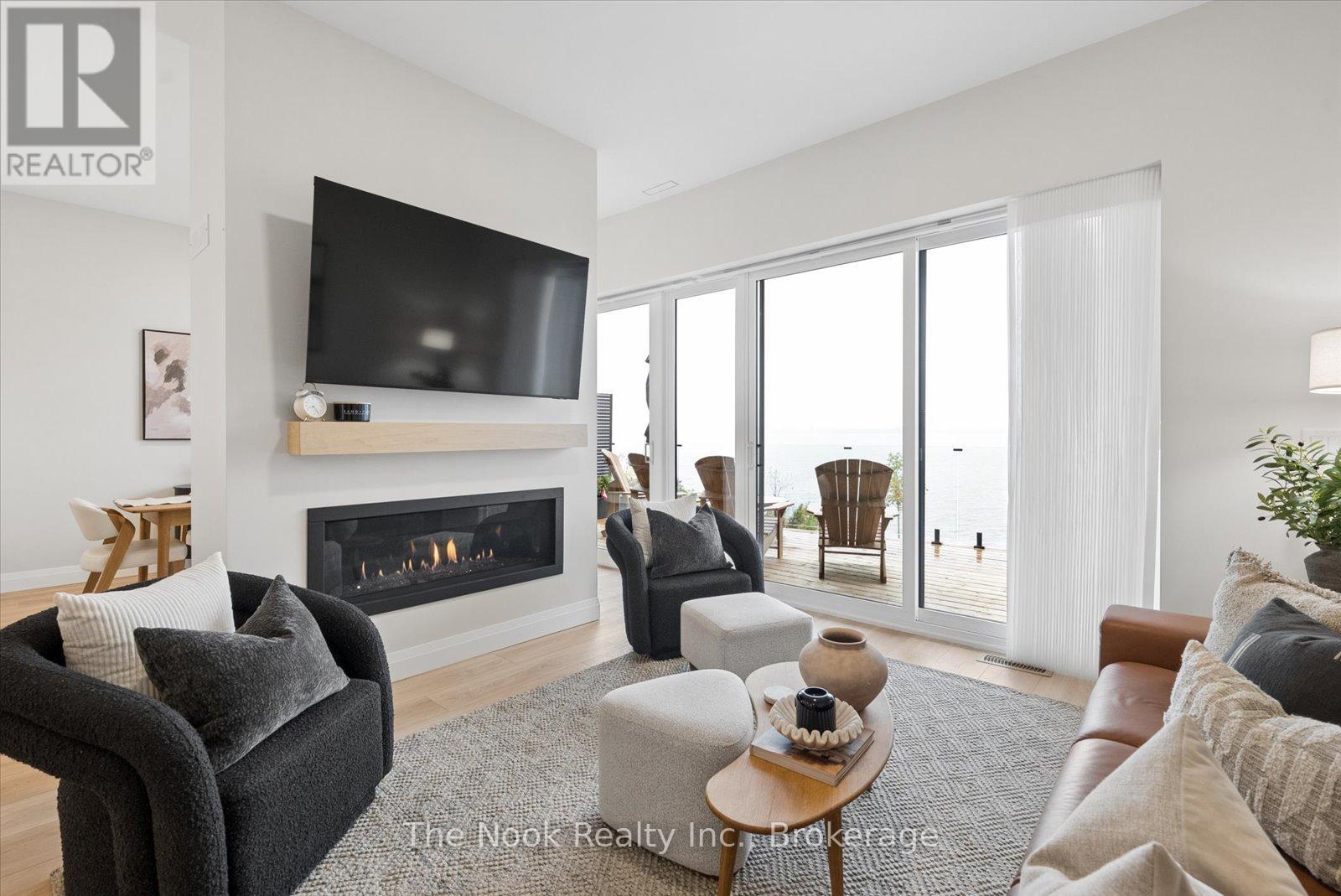 16- 19 West Street North, Kawartha Lakes, ON photo 9