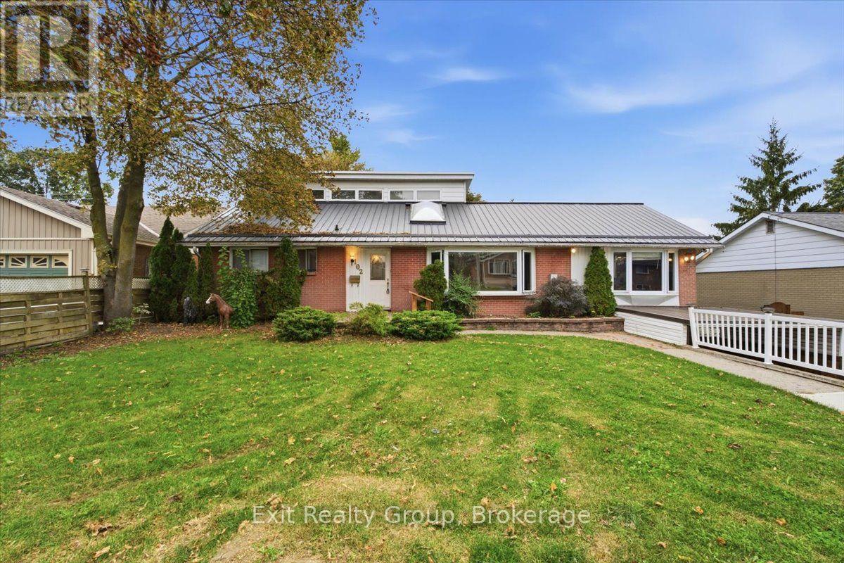 102 ORCHARD DRIVE - 1