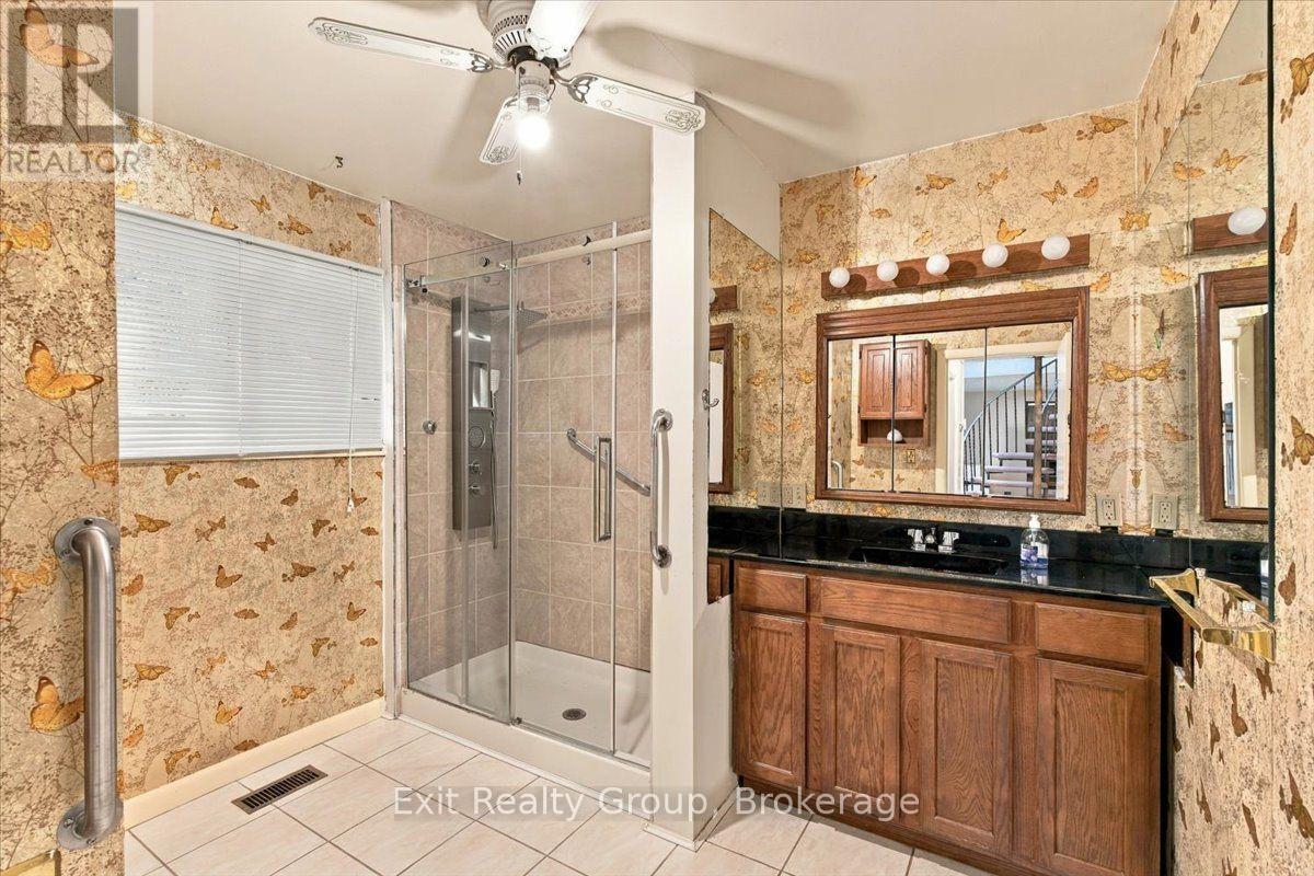 102 Orchard Drive, Belleville, ON photo 19