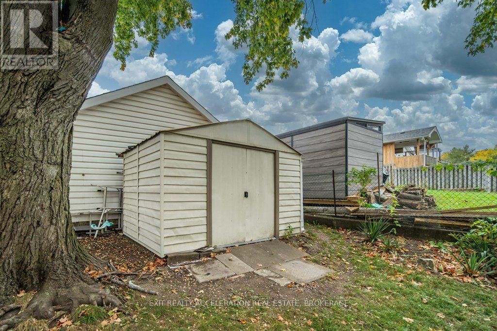 66 NORTH PARK GARDENS - Image 44