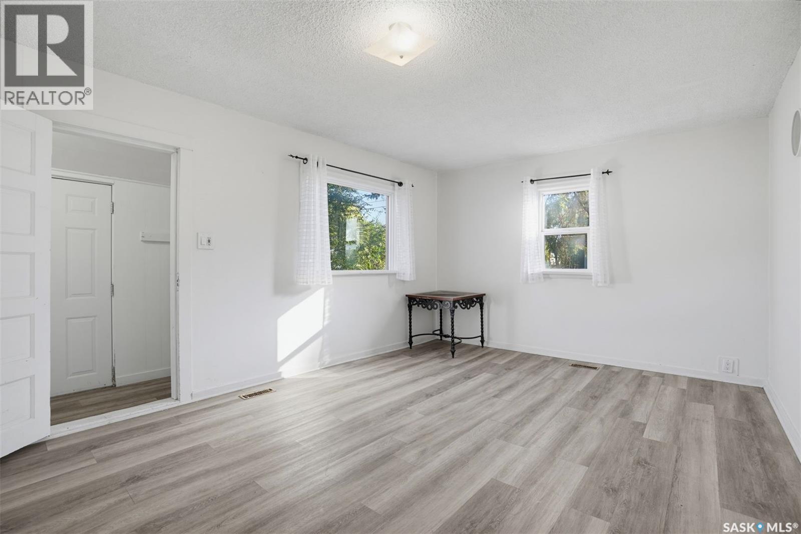 915 23rd STREET W, Saskatoon — photo 8