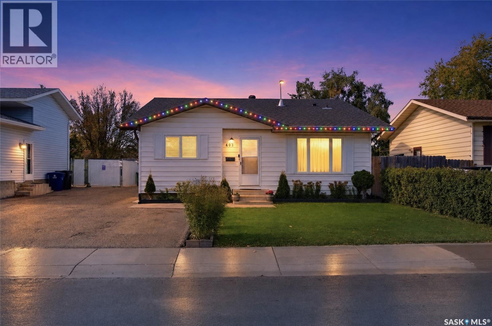 403 Sherry CRESCENT - 3