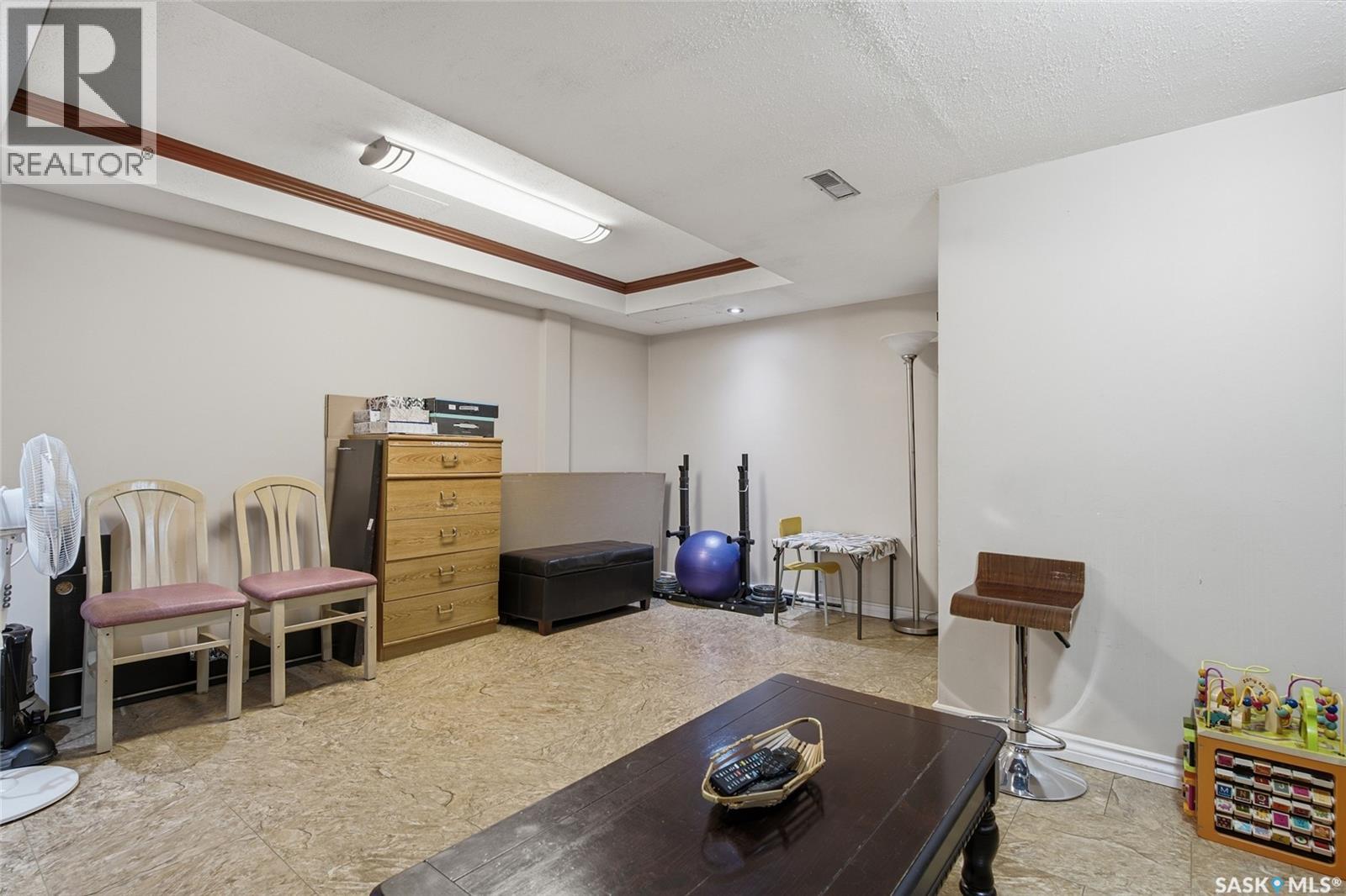 403 Sherry CRESCENT - 30