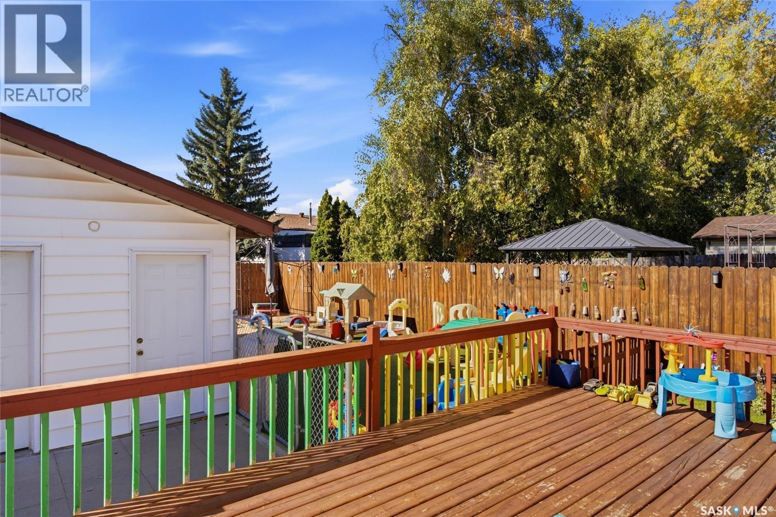 403 Sherry CRESCENT - 32