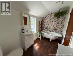 388 Victoria Street, Dalhousie, NB E8C2S4 Photo 26