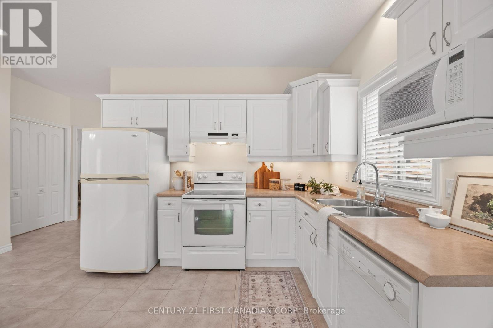 1777 ENNISMORE CRESCENT - Image 18