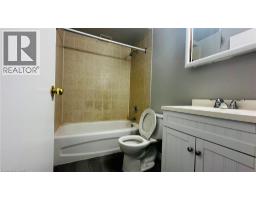 1200 Courtland Avenue E Unit# 9, Kitchener, ON N2C1K7 Photo 14