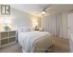 Kitchen - 28 Bluejay Drive, Barrie, ON L4M5P2 Photo 6
