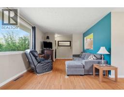 9032 Fairmount Drive SE - photo 7