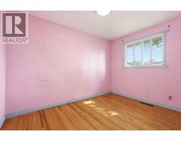 9032 Fairmount Drive SE - photo 16