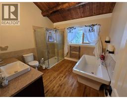 2358 Dunn Lake Road, Clearwater, BC V0E1N0 Photo 30