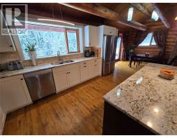 4pc Bathroom - 2358 Dunn Lake Road, Clearwater, BC V0E1N0 Photo 15