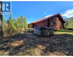 2358 Dunn Lake Road, Clearwater, BC V0E1N0 Photo 73
