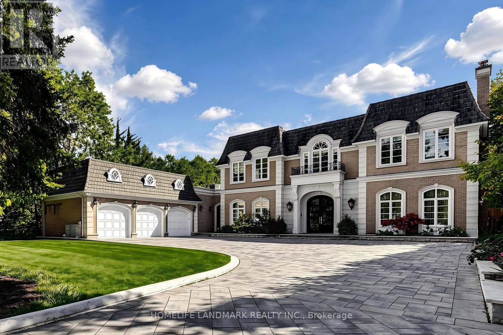 Photo of 25 THE BRIDLE PATH