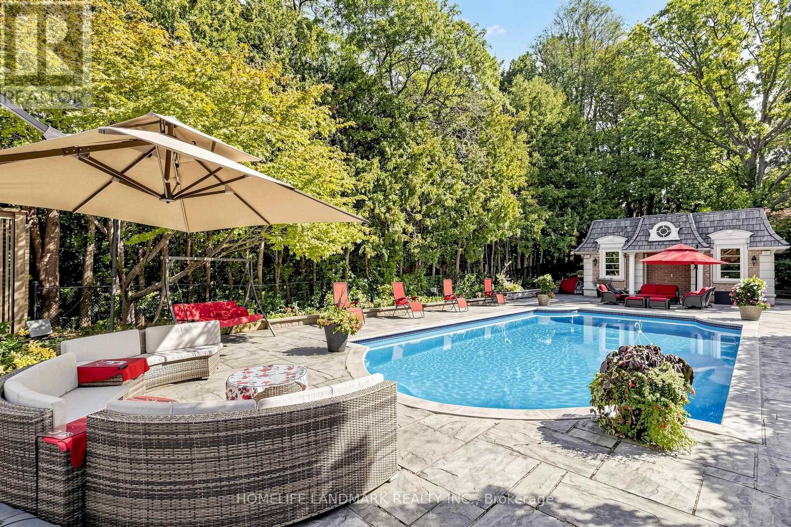 25 The Bridle Path, Toronto, ON photo 37