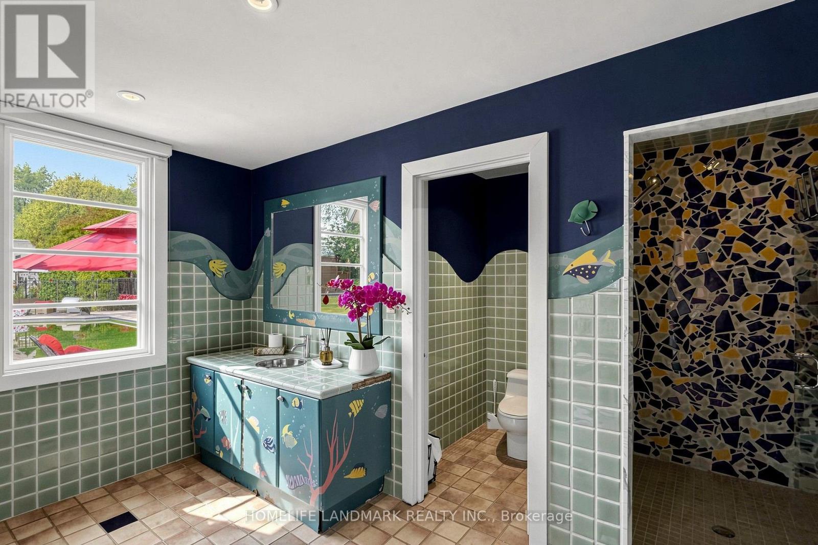 25 THE BRIDLE PATH - 39
