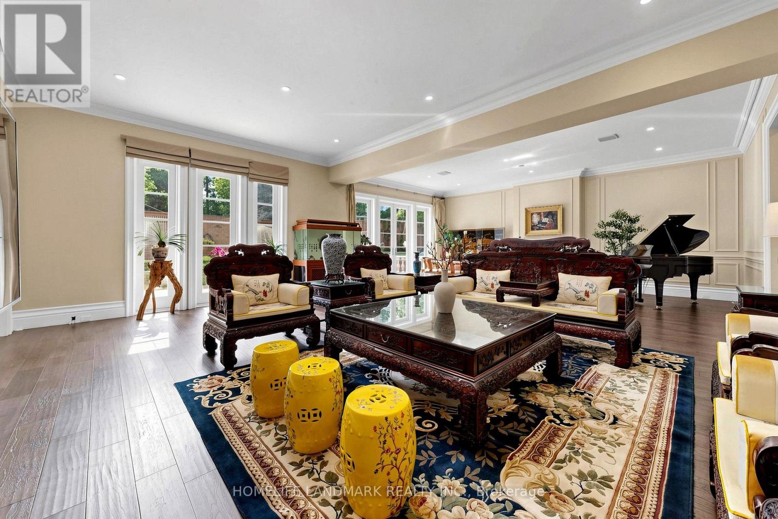 Photo of 25 THE BRIDLE PATH