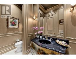 25 The Bridle Path, Toronto, ON M2L1C9 Photo 12