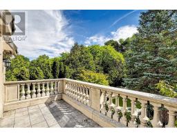 25 The Bridle Path, Toronto, ON M2L1C9 Photo 24