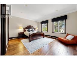 25 The Bridle Path, Toronto, ON M2L1C9 Photo 28