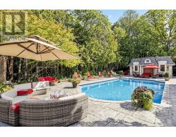 25 The Bridle Path, Toronto, ON M2L1C9 Photo 37