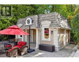25 The Bridle Path, Toronto, ON M2L1C9 Photo 38