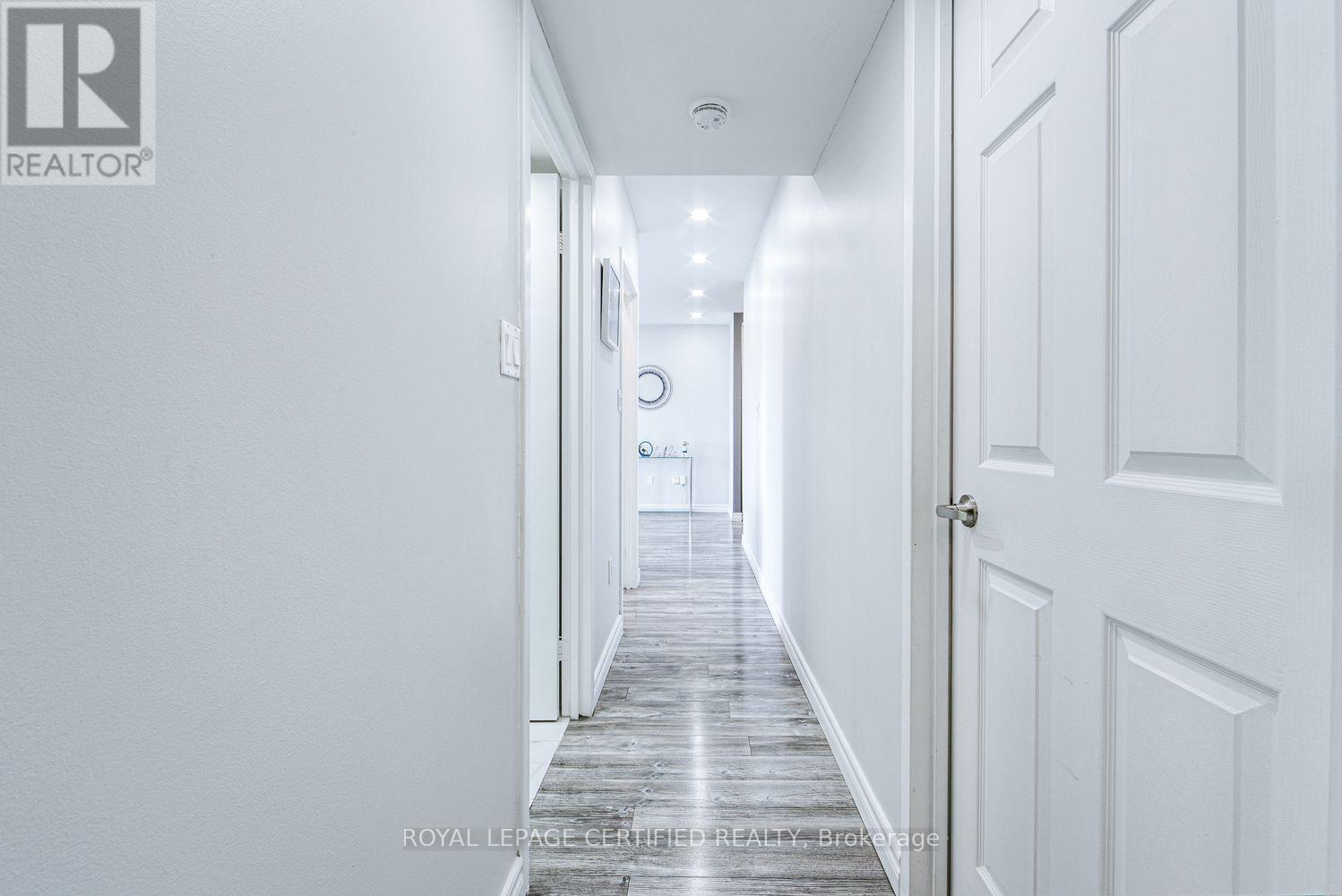 #1911 5 CONCORDE PLACE - 13