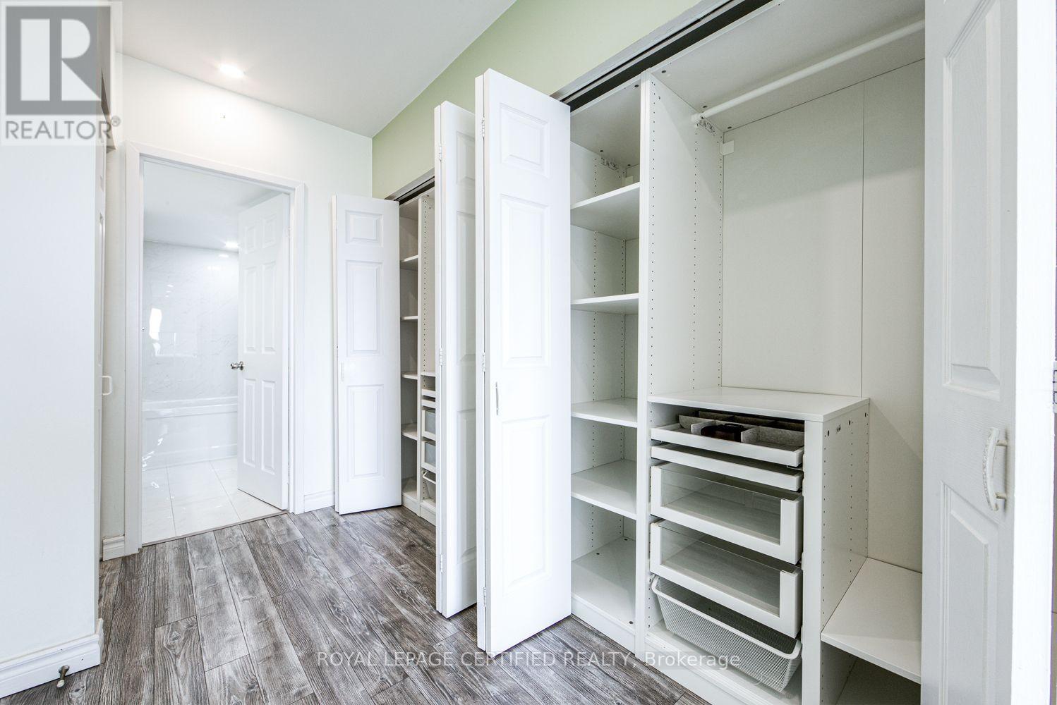 #1911 5 CONCORDE PLACE - Image 15
