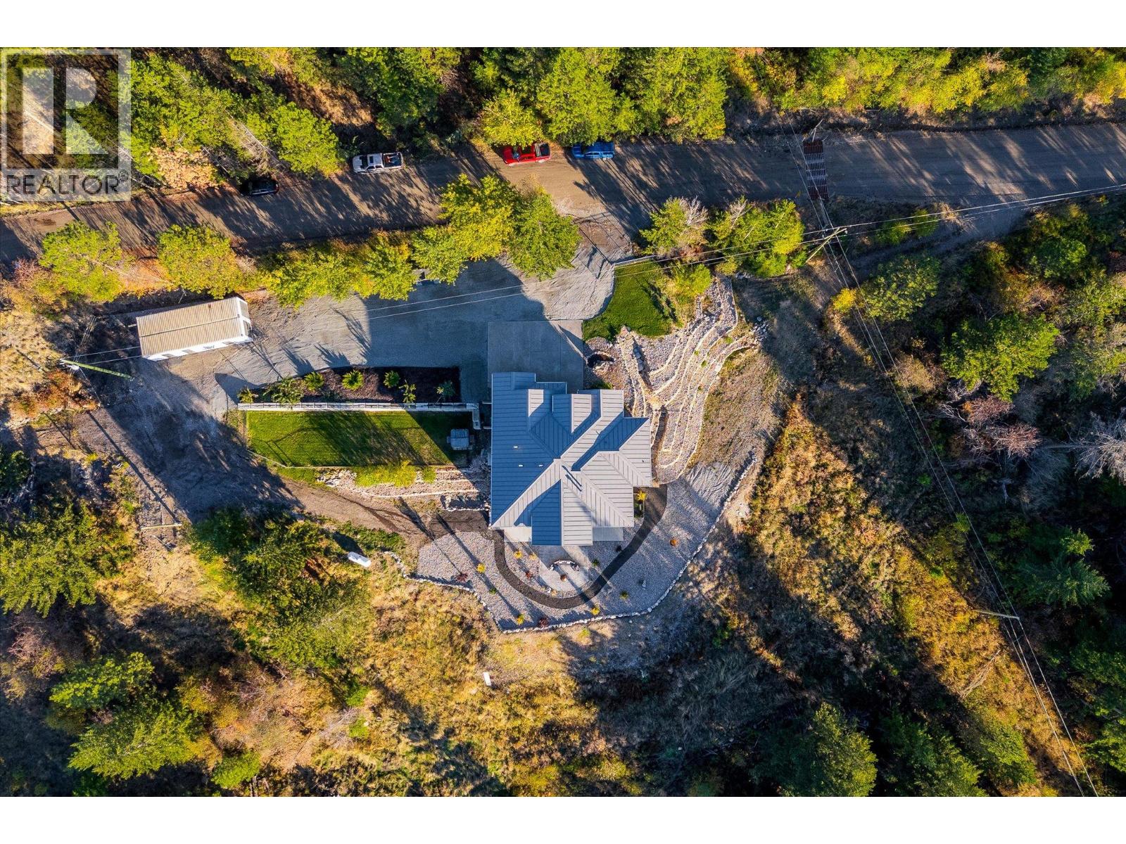 6022 Oyama Lake Road - 81