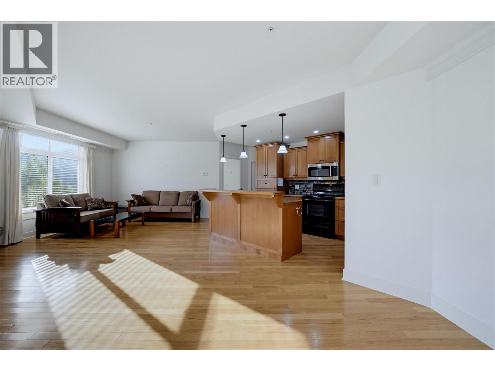 #202 611 Shuswap Street SW - 18