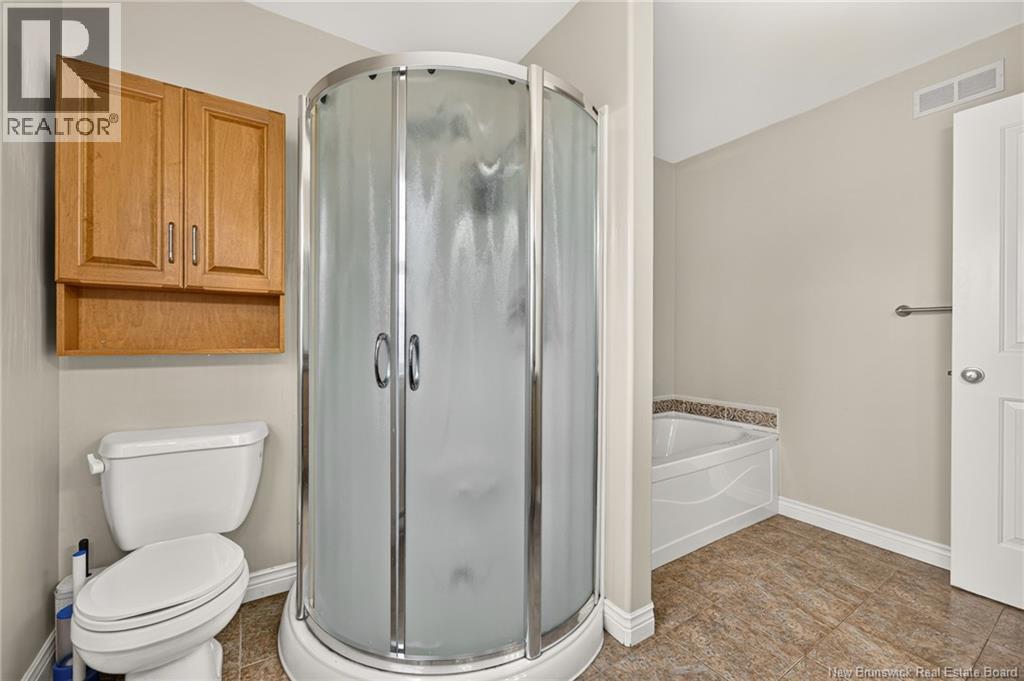 240 Damien Street - Image 31