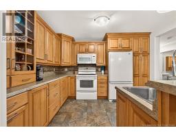 240 Damien Street, Dieppe, NB E1A0H3 Photo 19