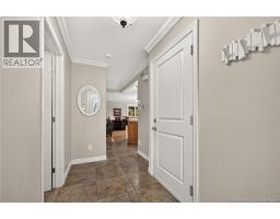 240 Damien Street, photo 3