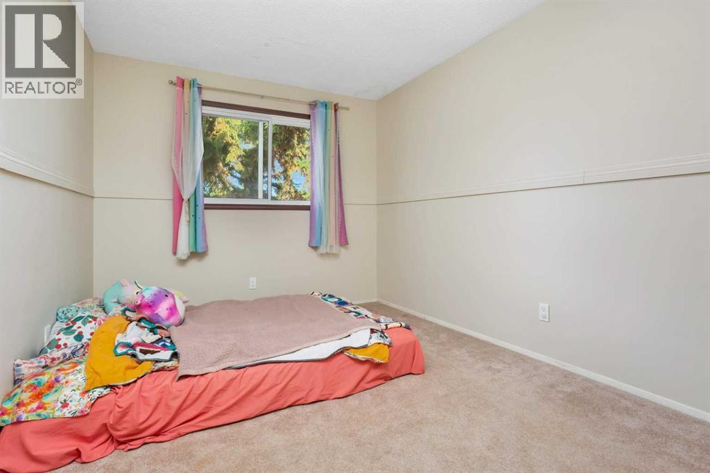 Listing photo – 1 Mountain Place, Sylvan Lake