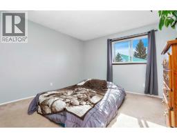 1 Mountain Place, Sylvan Lake, AB T4S1H7 Photo 17