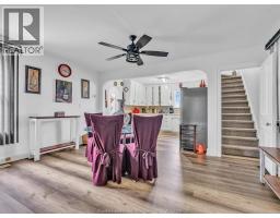 Primary Bedroom - 909 Mersea Road 10, Leamington, ON N0P2J0 Photo 6
