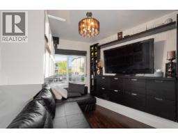 2048 Triumph Street, Vancouver, BC V5L1K8 Photo 13