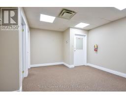 303 - 9170 County 93 Road, Midland, ON L4R4K4 Photo 10