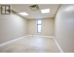 303 - 9170 County 93 Road, Midland, ON L4R4K4 Photo 13