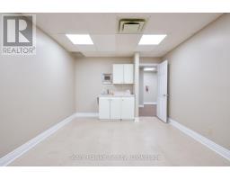 303 - 9170 County 93 Road, Midland, ON L4R4K4 Photo 18