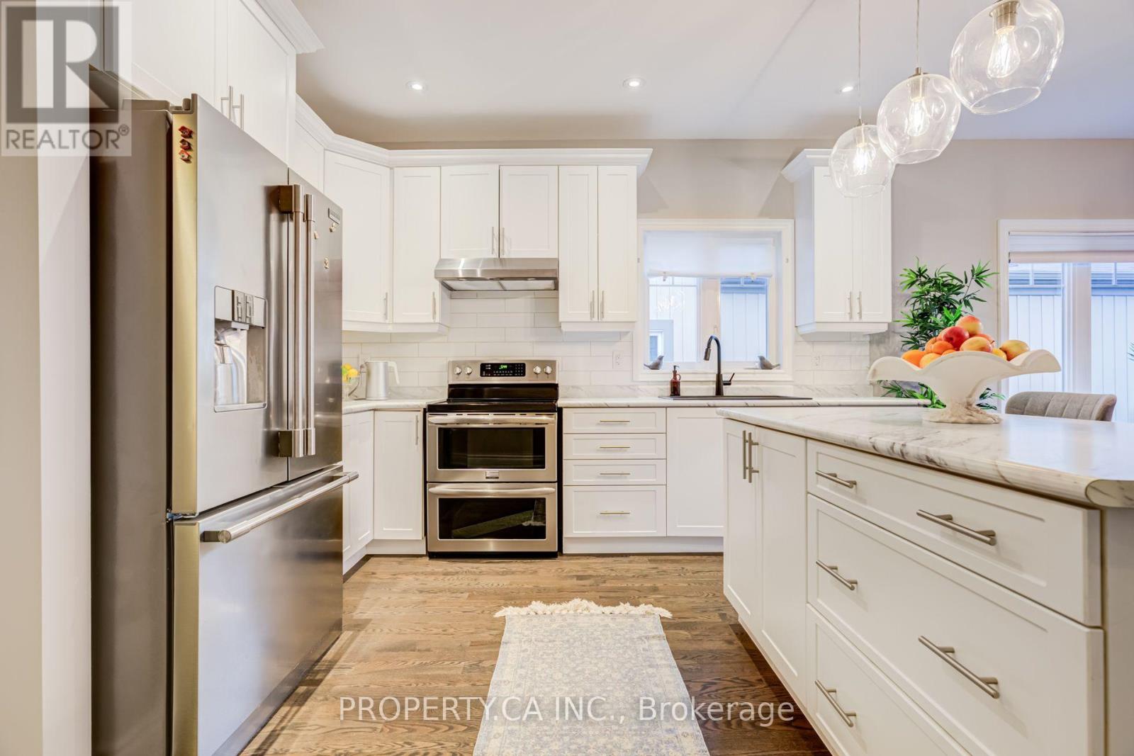 17 JONES STREET - 6