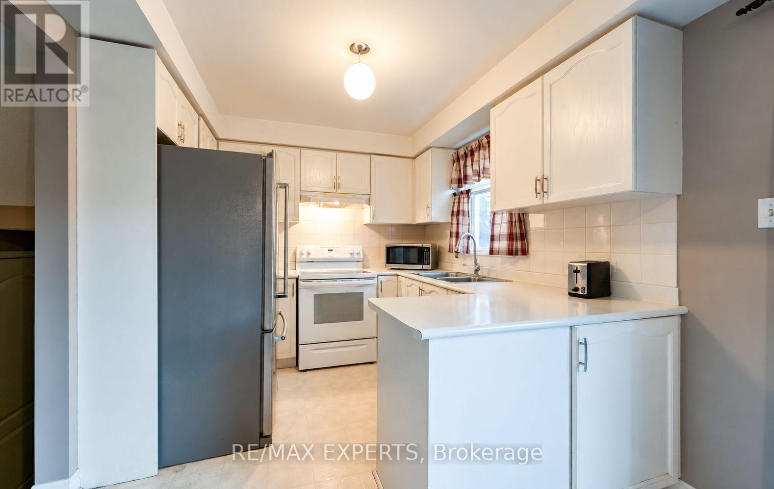 60 Darling Crescent, New Tecumseth photo 14