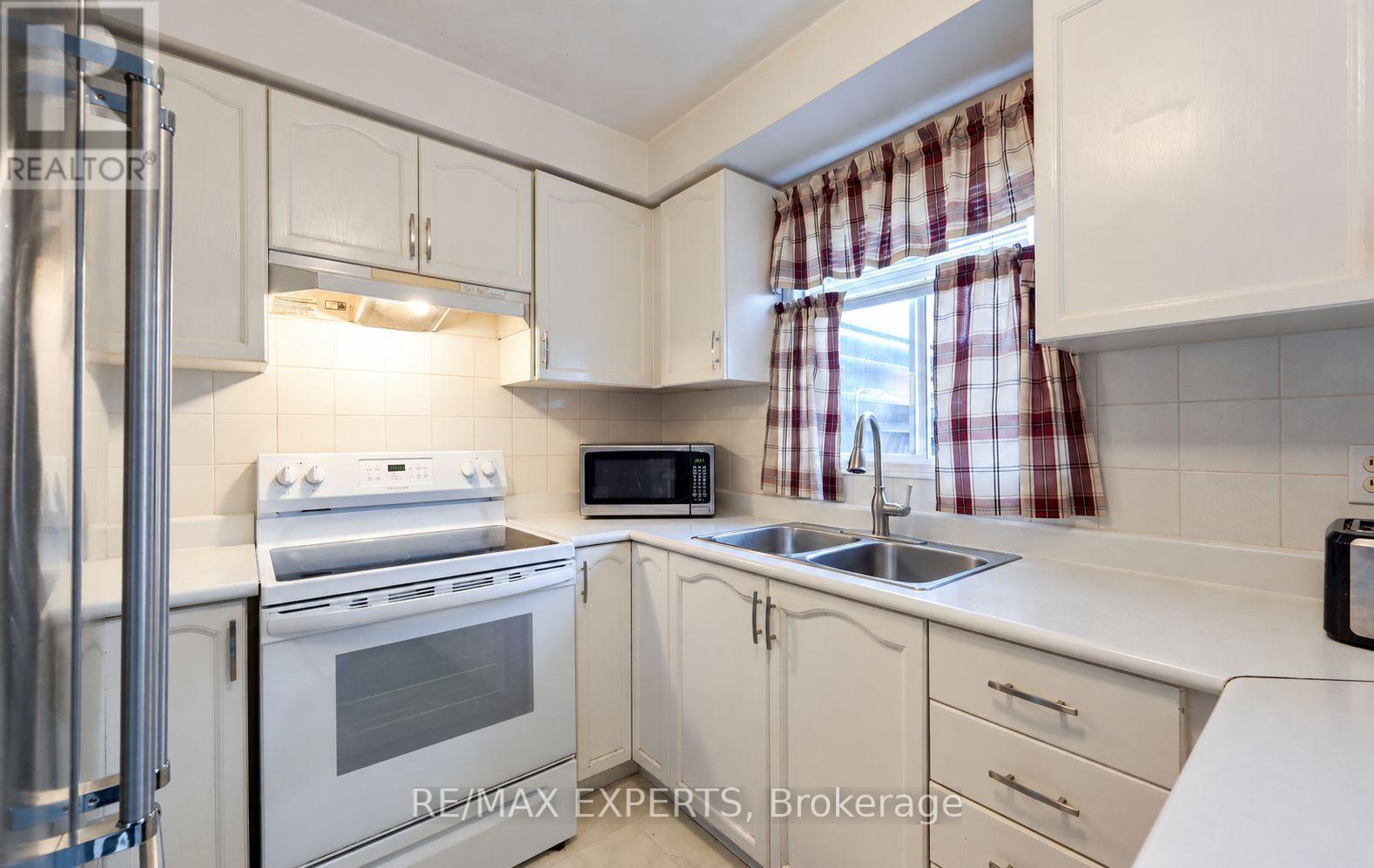 60 Darling Crescent, New Tecumseth photo 15