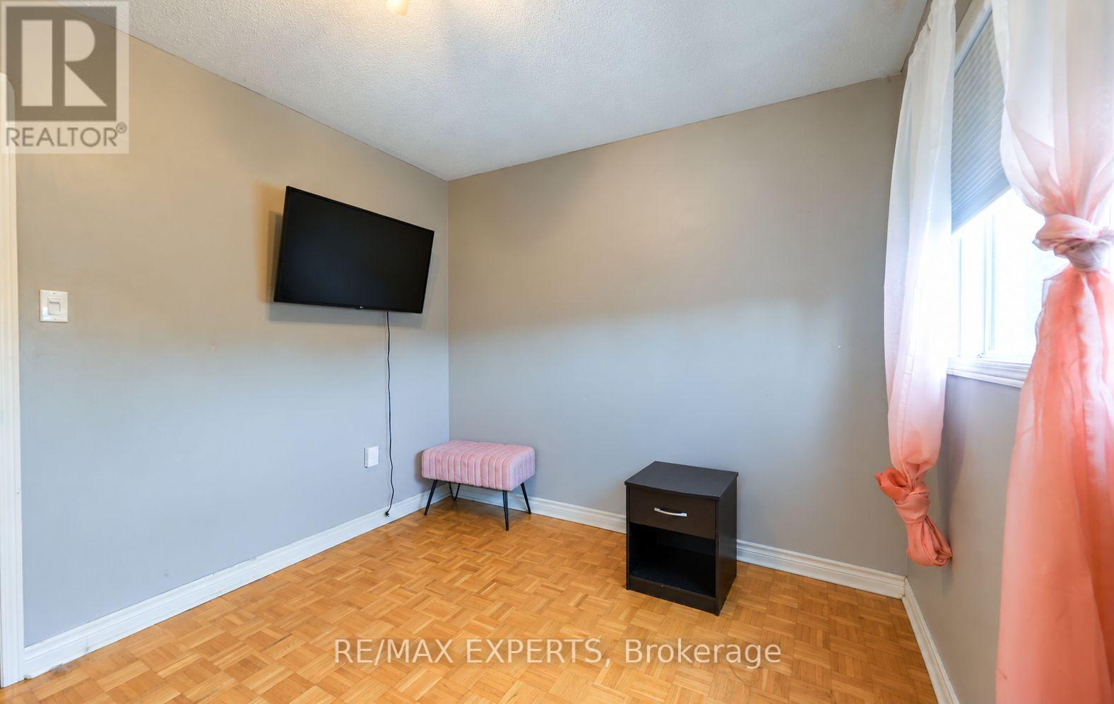 60 Darling Crescent, New Tecumseth photo 23